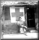 Bott.jpg (62970 bytes)